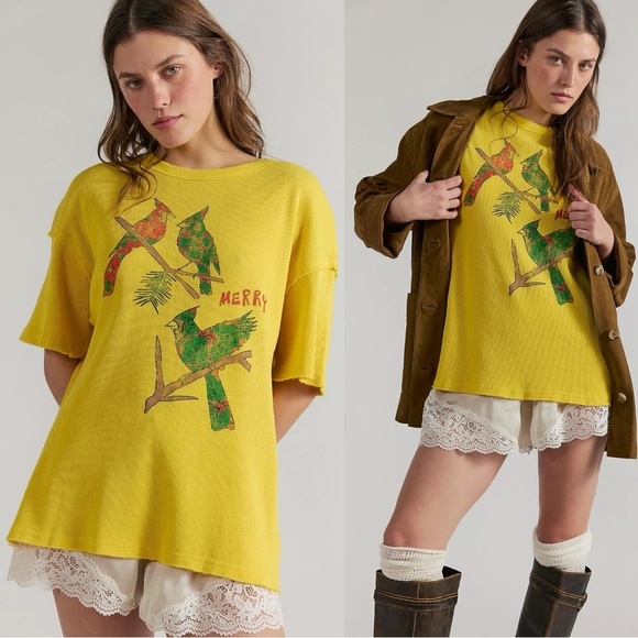 Free People Ragabond Cardinal Merry Thermal Tee in Yellow Size XL NWT Birds